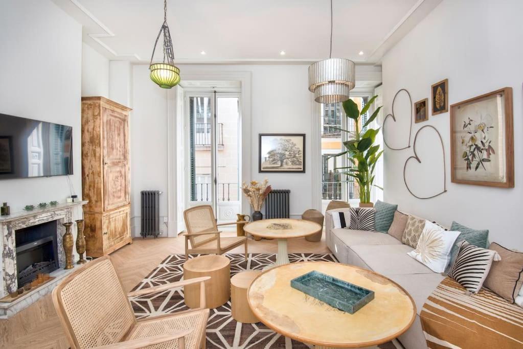 El Botones - Nuevo Apartamento De Diseno Barco Madrid Esterno foto